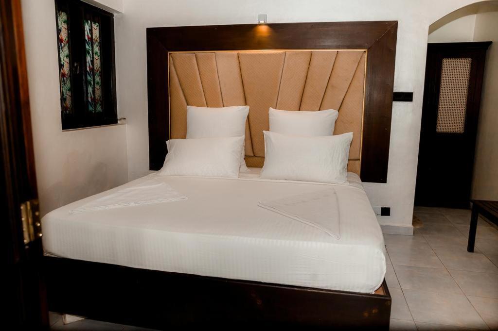Romantic Garden Hotel Νεγκόμπο Εξωτερικό φωτογραφία
