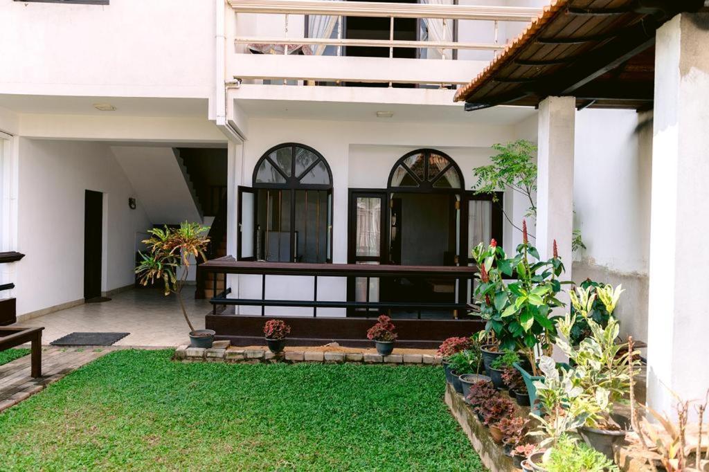 Romantic Garden Hotel Νεγκόμπο Εξωτερικό φωτογραφία